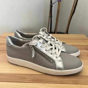 NATURALIZER Karine Oxfords. Size 7. NWOB